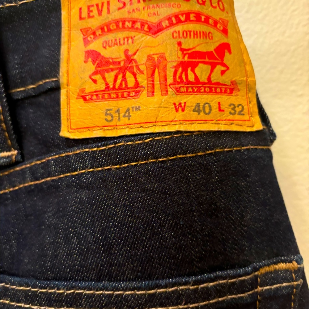 Levi’s - Picture 2 of 9